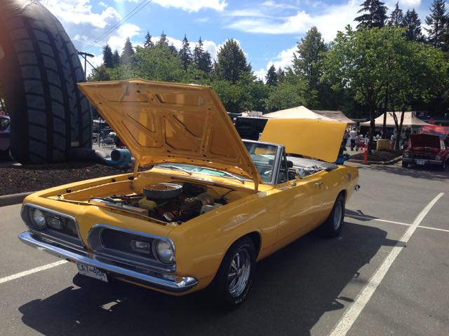 1969 Barracuda Keys Locked in Truck at the 25th Anniversity Mopar Car Show and we opened the trunk with no damage to this classic car.